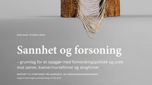Forsiden av sannhets- og forsoningskommisjonens rapport til Stortinget 1 juni 2023