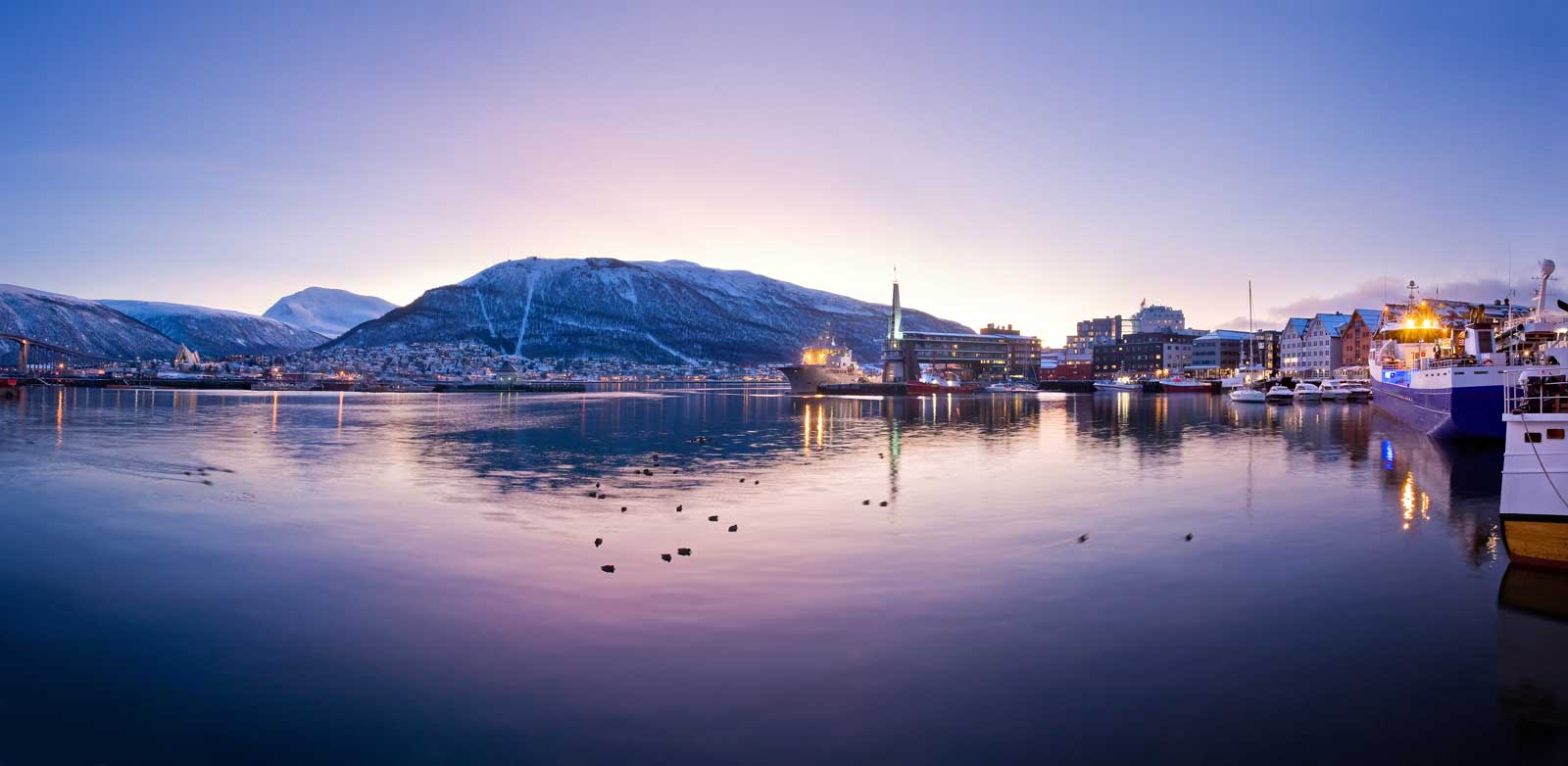 Tromsø havn i vinterdrakt