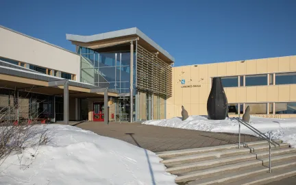 Langnes skole vinter