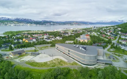 Tromstun skole sommer