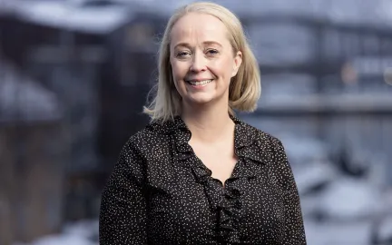 Mari Enoksen Hult