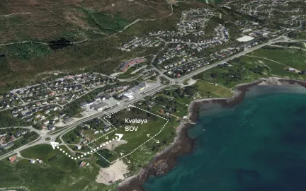 Skråfoto av Kvaløya BOV - vedtatt lokalisering i kommunestyret 17.12.2025 Skråfoto av Kvaløya BOV - vedtatt lokalisering i kommunestyret 17.12.2025