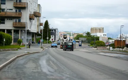 Biltrafikk på vei