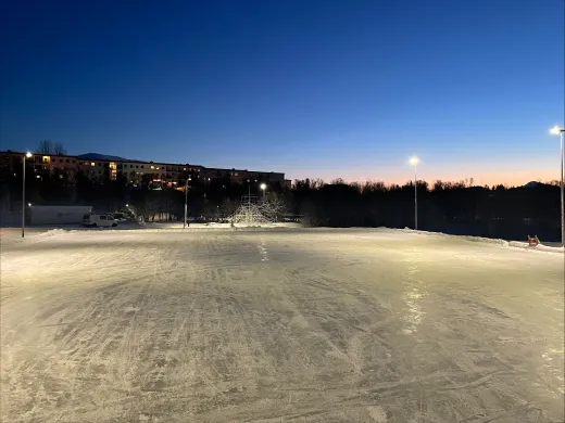 Nypreppet skøytebane på Charlottenlund