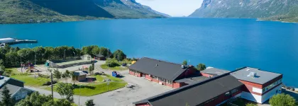 Ersfjordbotn skole sommer